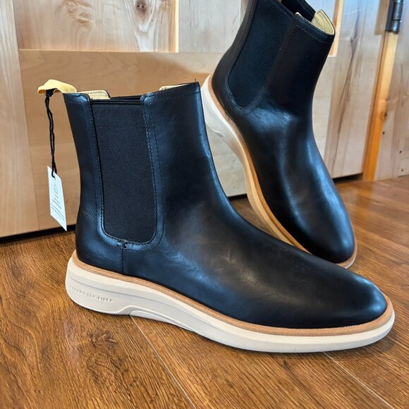 NWT Sperry Top Sider Gold Cup Plushwave Chelsea Boots Black Leather Size 11 - Picture 1 of 14